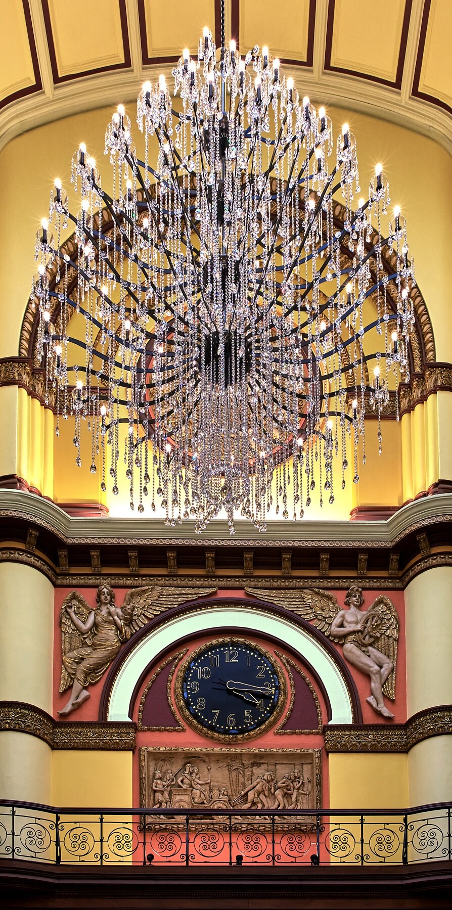 Restoration efforts paid crucial attention to detail while maintaining the key elements that make this building so wonderful. We are particularly fond of the opulent chandeliers that hang in the lobby as well as the well-preserved clock, which kept travelers on time. Restoration efforts paid crucial attention to detail while maintaining the key elements that make this building so wonderful. We are particularly fond of the opulent chandeliers that hang in the lobby as well as the well-preserved clock, which kept travelers on time.