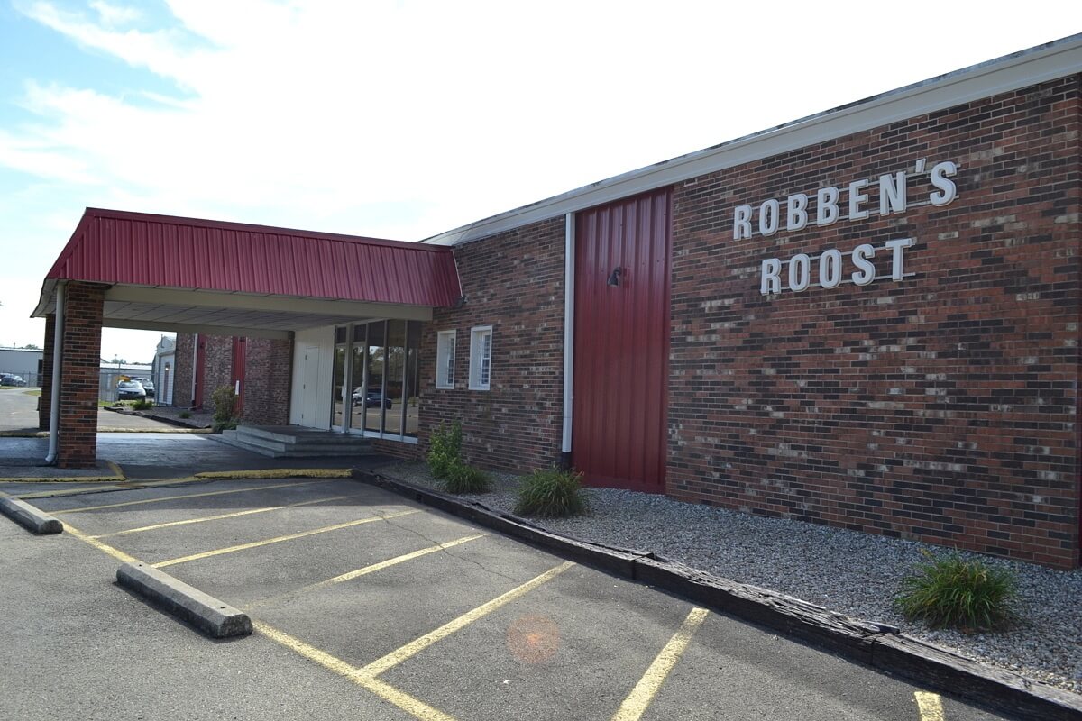 Buechel Neighborhood International Eats