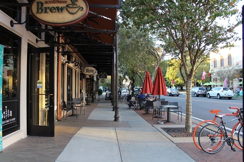 Locally owned Bodacious Brew lures downtown residents and visitors both on the popular Palafox Street.