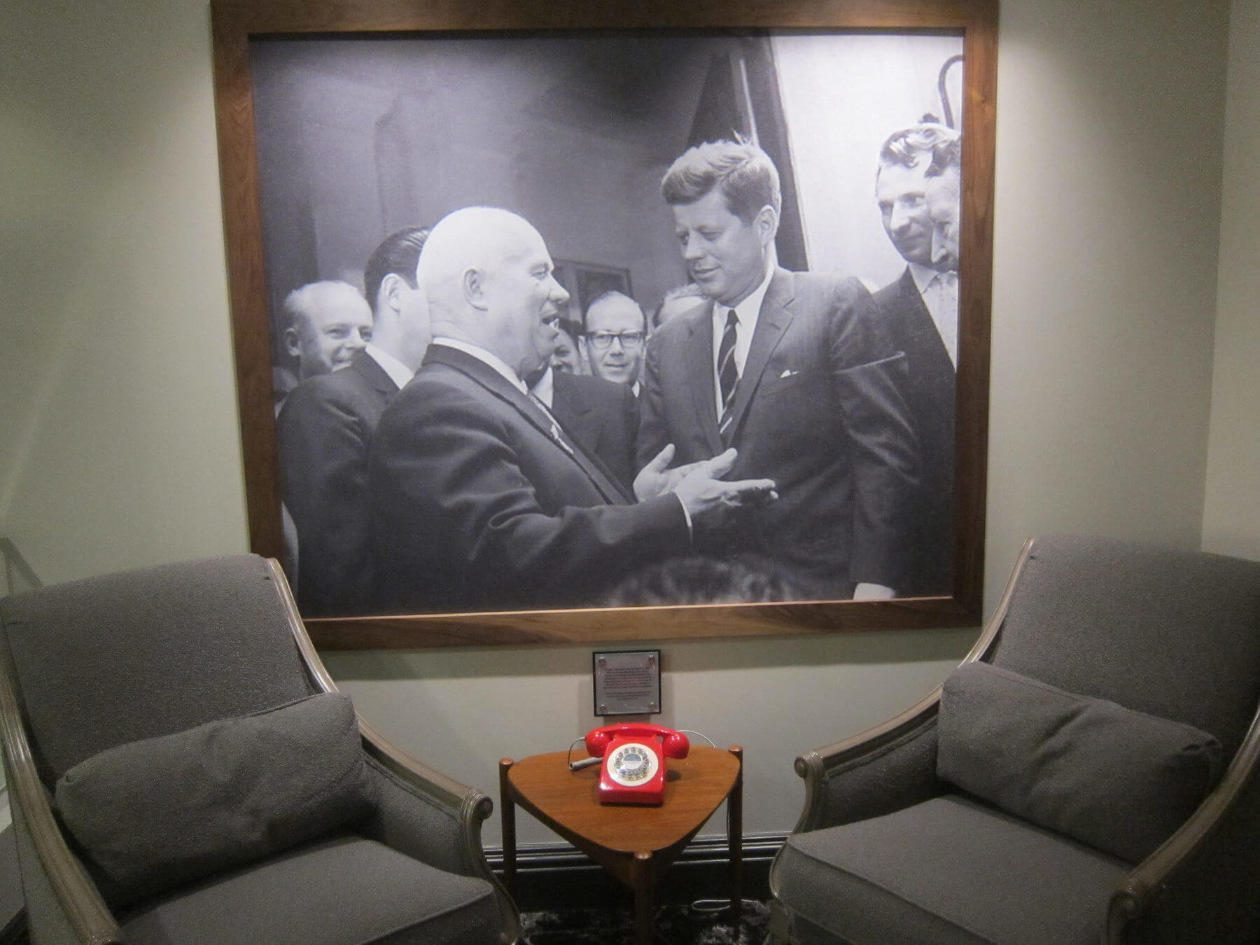 At The Cloak Room, cold beers ease Cold War tensions At The Cloak Room, cold beers ease Cold War tensions