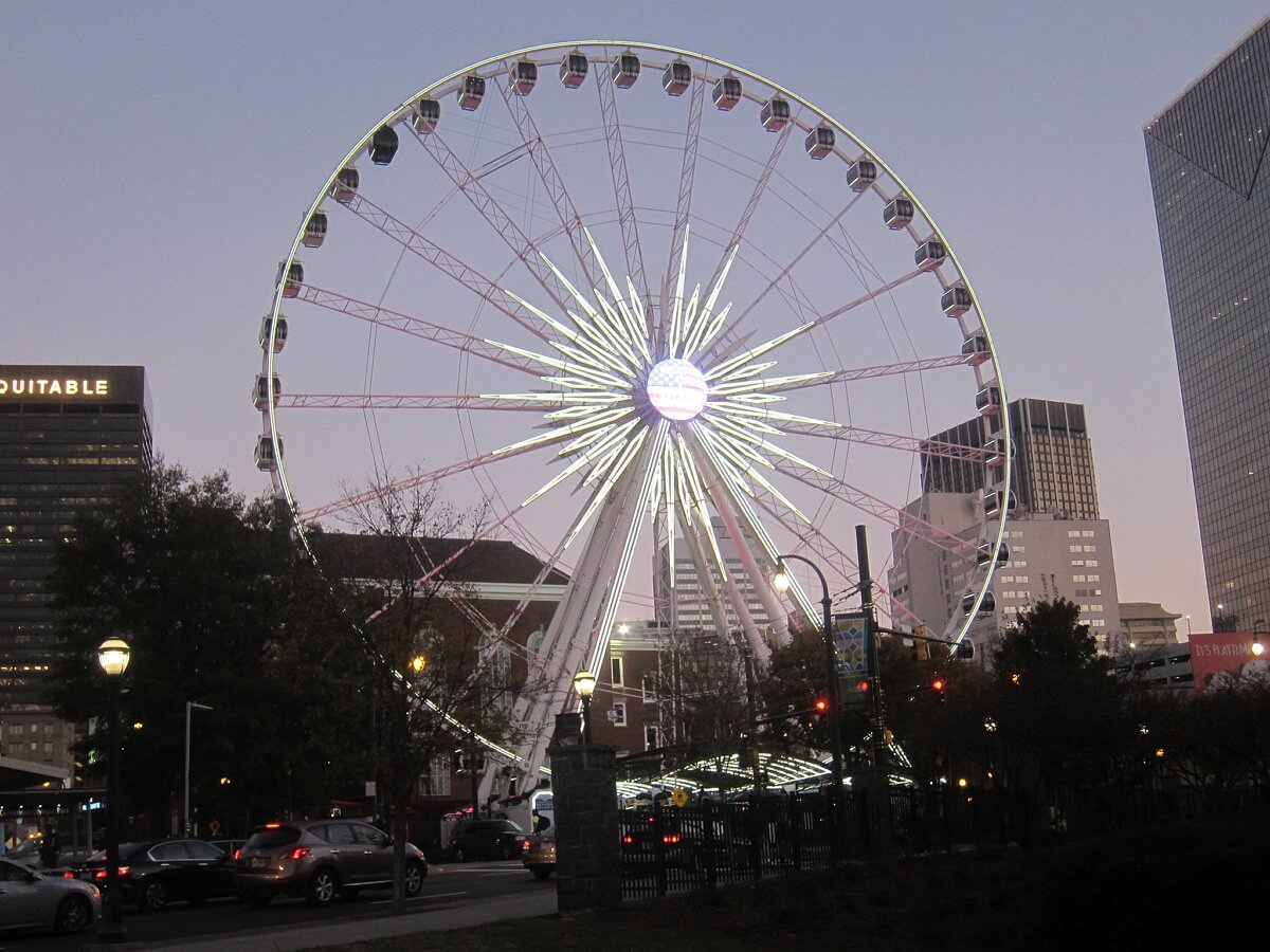 Urban Exploration: Discover Atlanta’s Centennial Park District