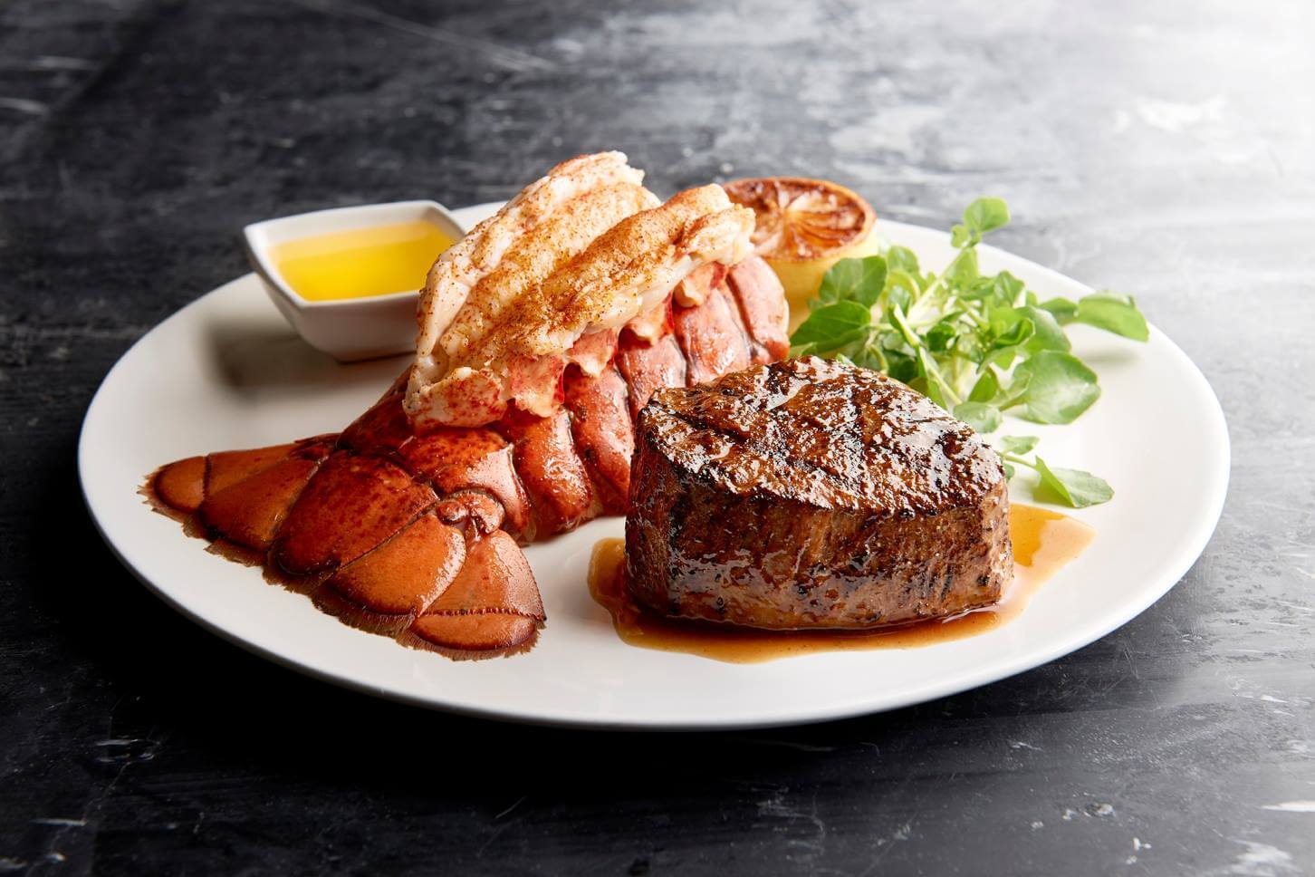 A mouthwatering surf and turf spread | Image: Morton's The Steakhouse A mouthwatering surf and turf spread | Image: Morton's The Steakhouse