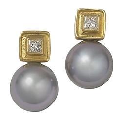 Diamond Pearl Earrings, $3,800 at Laura Pearce | Image: Laura Pearce 