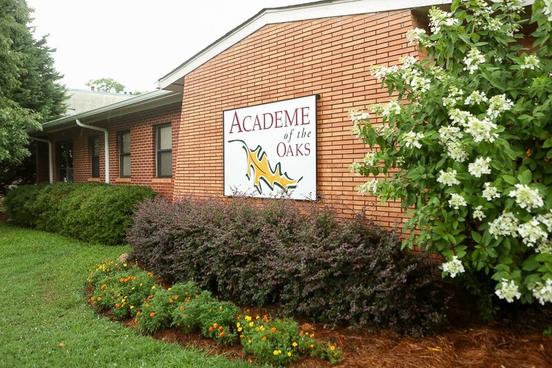 Eva_Handschin styleblueprint atlanta academe of the oaks