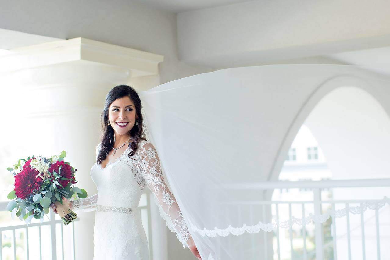 Wedding dress|styleblueprint.com