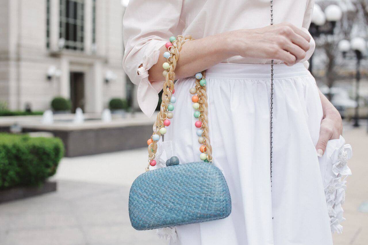 A closeup of the springy Serpui Marie clutch from Gus Mayer!