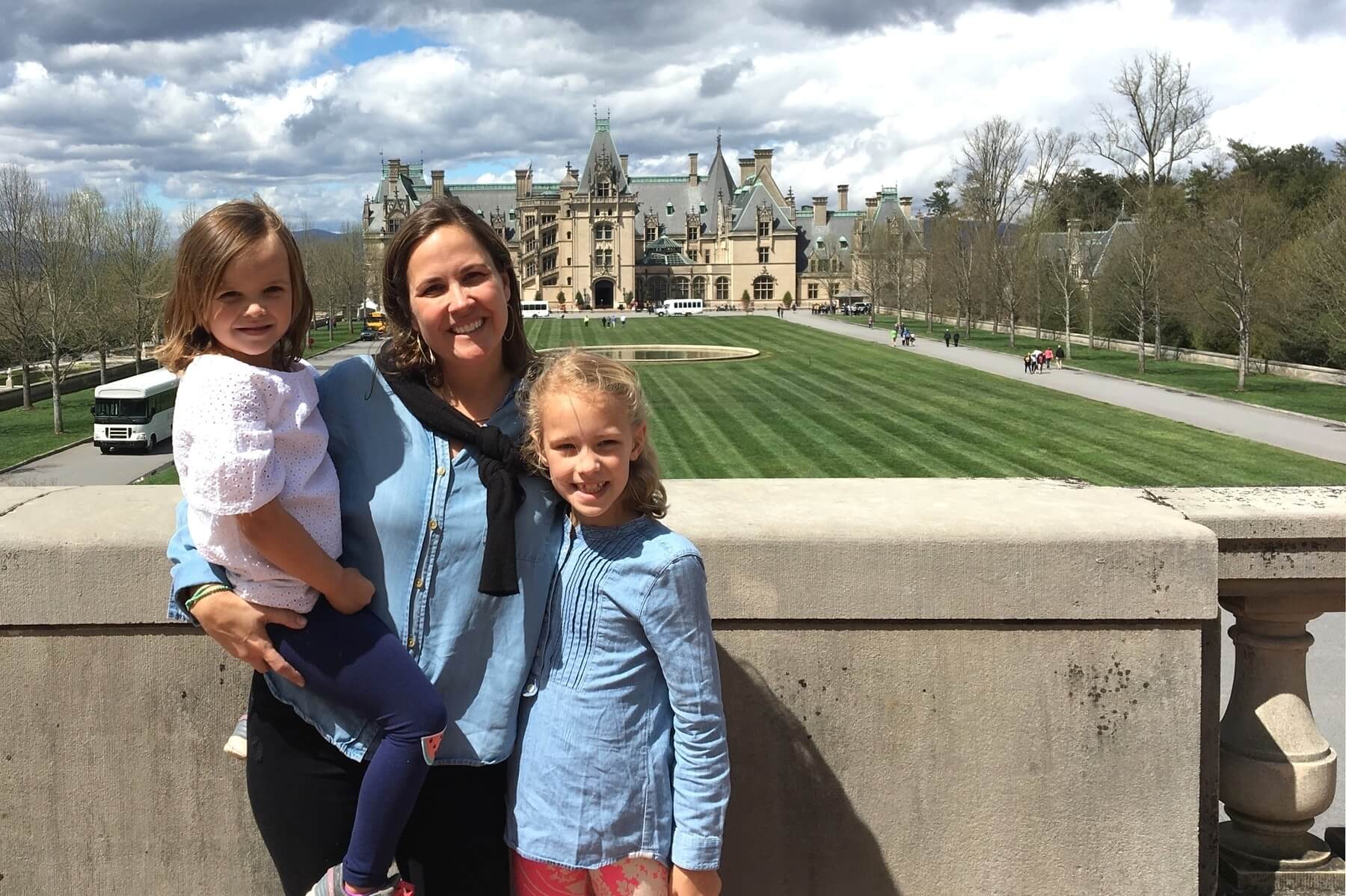 Mimi Major and Margot and Grace