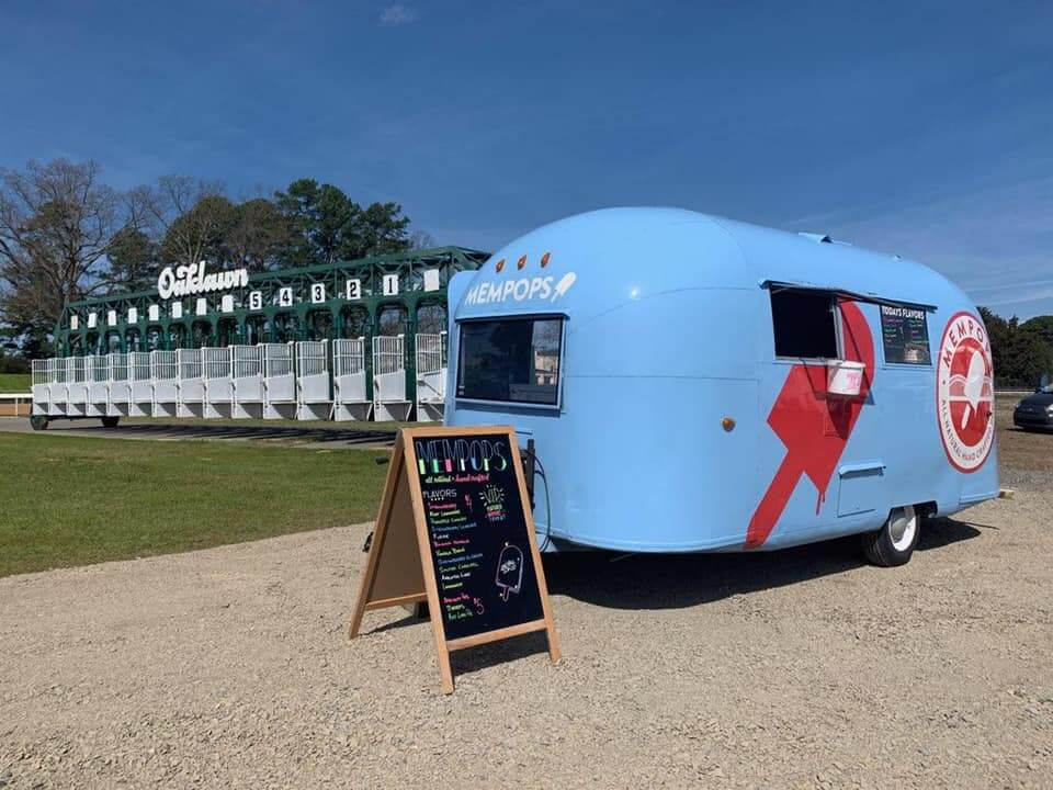 The best thing on a warm day? A tasty popsicle. Image: MemPops MemPops food truck