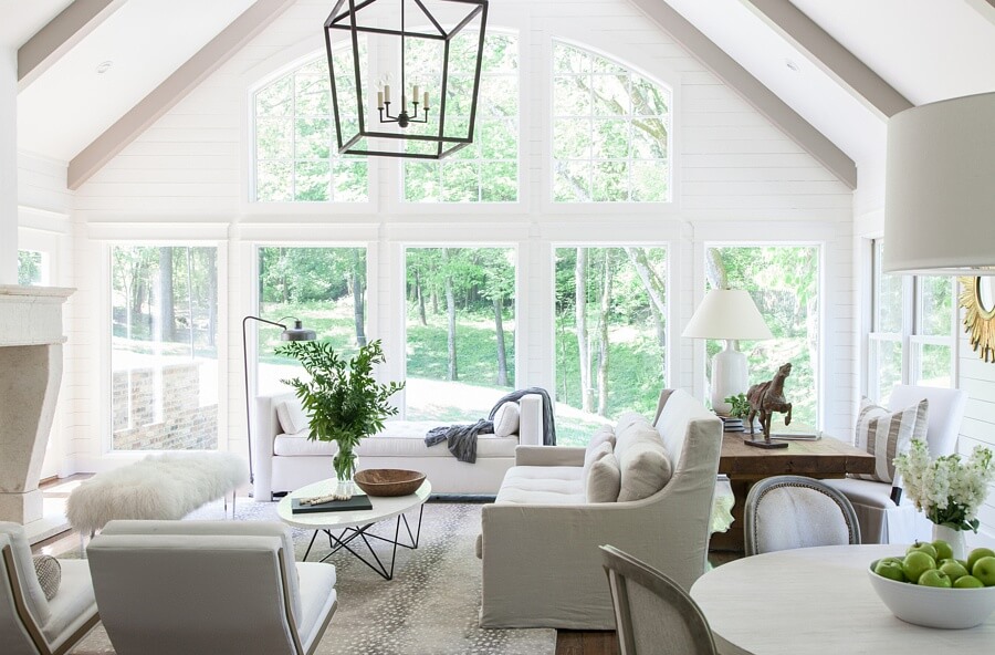 Check Out This Family-Friendly Brentwood Home