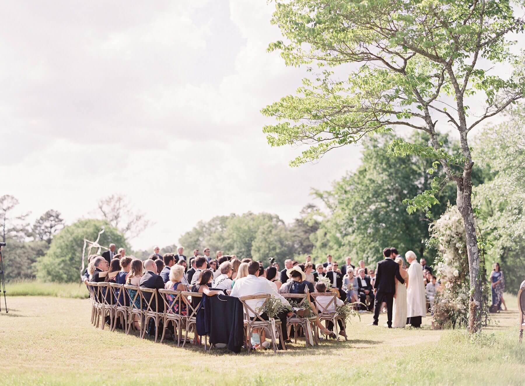 This intimate, pastoral wedding is truly idyllic.