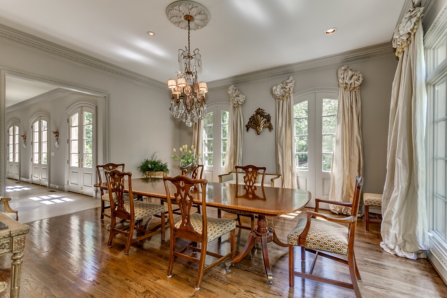Shoal Creek and Glen Iris Park: Two Neighborhoods with One Thing in Common! 