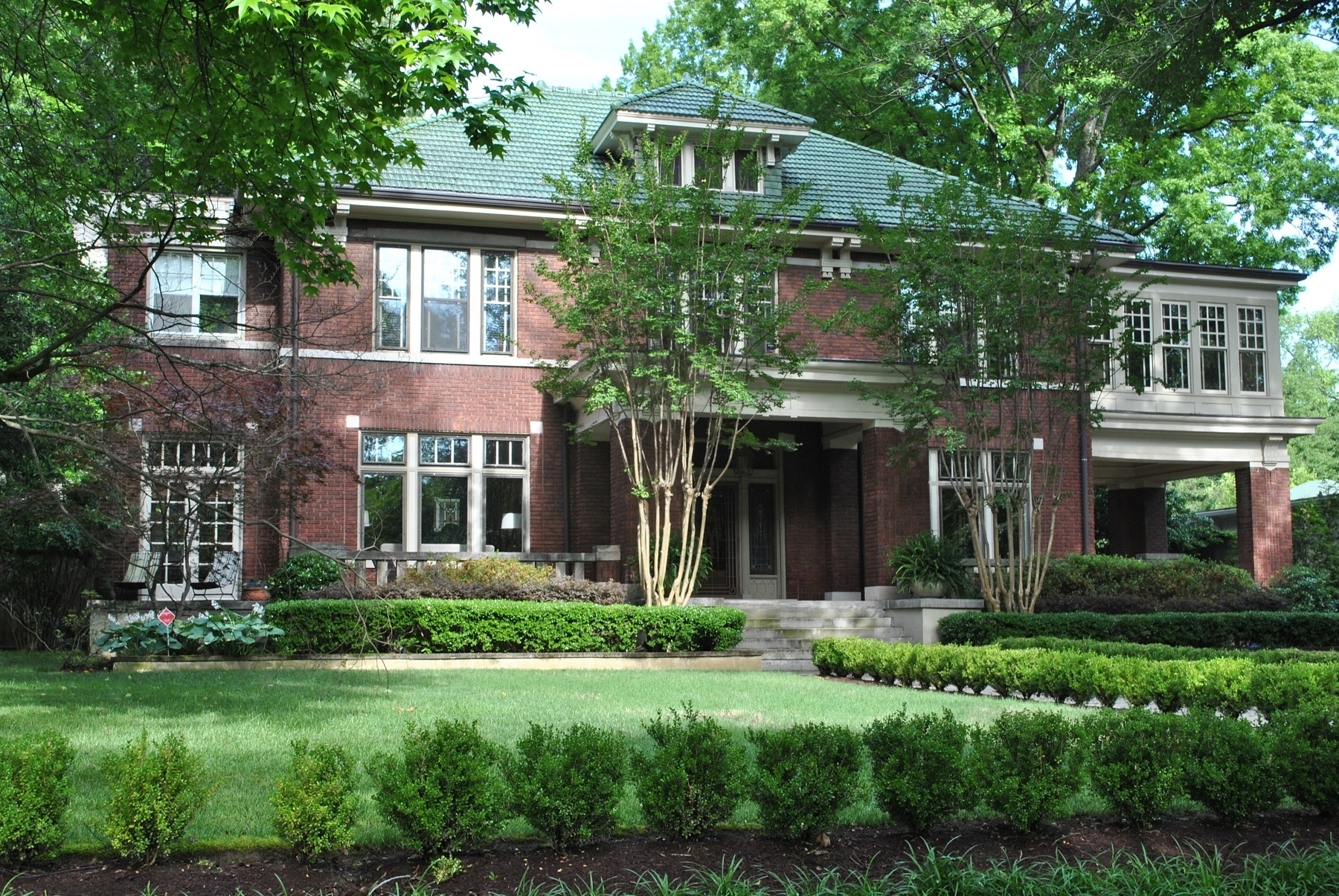 Central Gardens