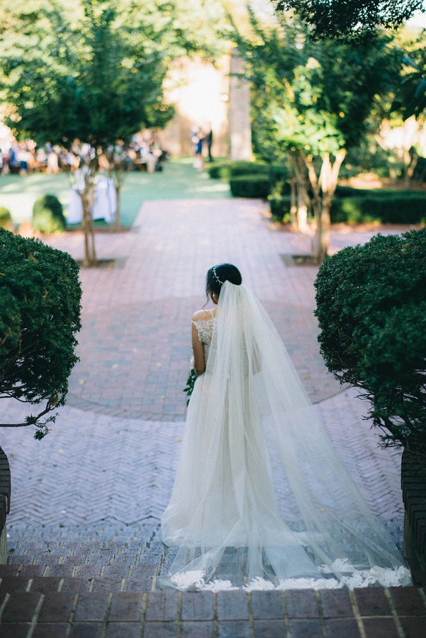 An Intimate Wedding at Nashville’s East Ivy Mansion An Intimate Wedding at Nashville’s East Ivy Mansion