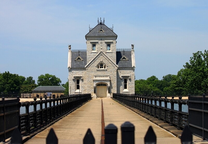 Crescent Hill Louisville's Hip & Historic Neighborhood
