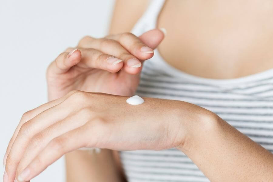 Keep your summer glow, even as we transition into fall! 