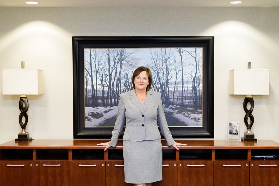 Welcome Phoebe Venable, President and COO of CapWealth Advisors, as today's FACE of Nashville. 