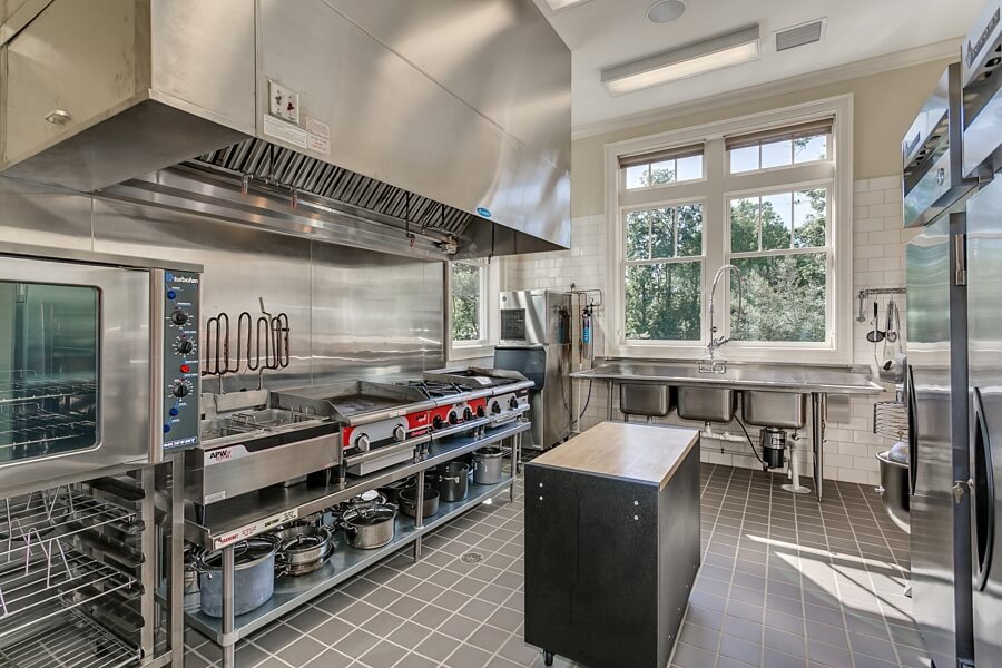 This home is nestled in the Rolling Hills of Oak Mountain, just south of Birmingham.