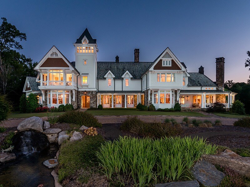 This home is nestled in the Rolling Hills of Oak Mountain, just south of Birmingham.