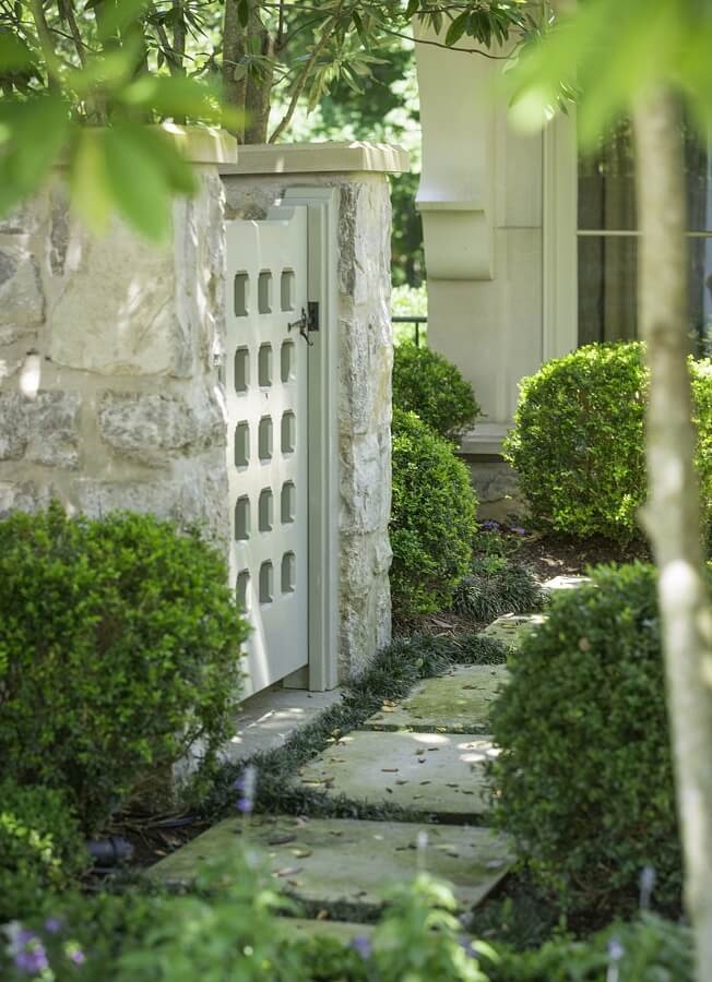 Simplicity and Refinement Surround this Charlotte Home