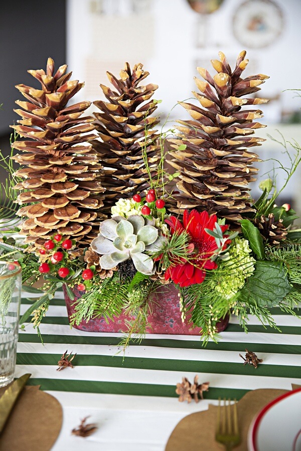 3 Amazing Holiday Centerpieces and Tablescapes 
