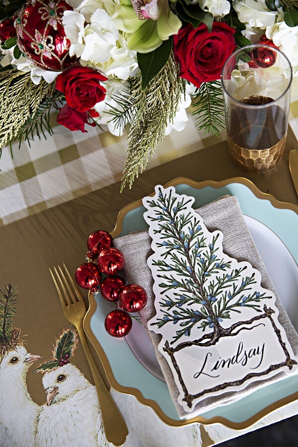 3 Amazing Holiday Centerpieces and Tablescapes 