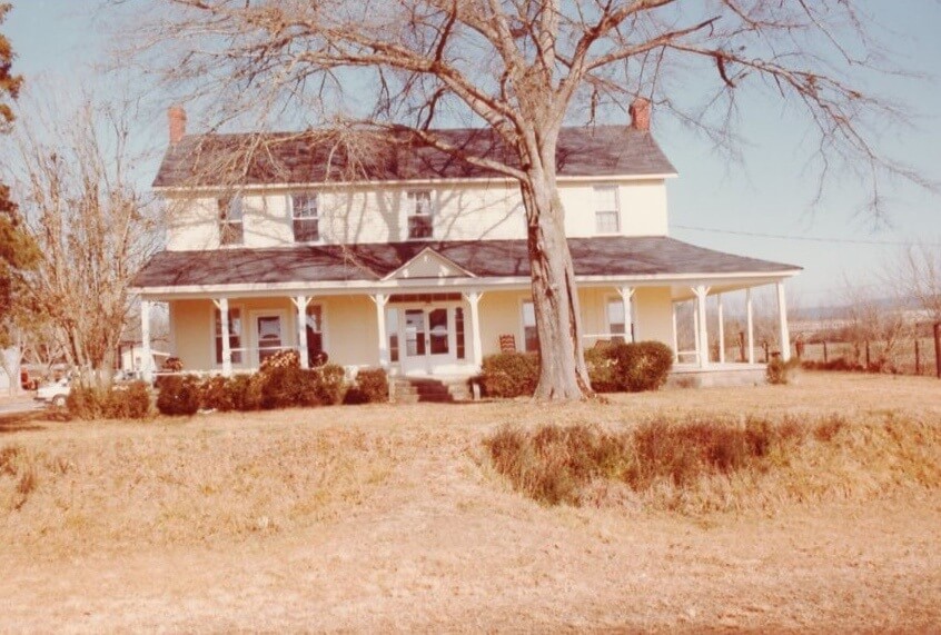 farmhouse
