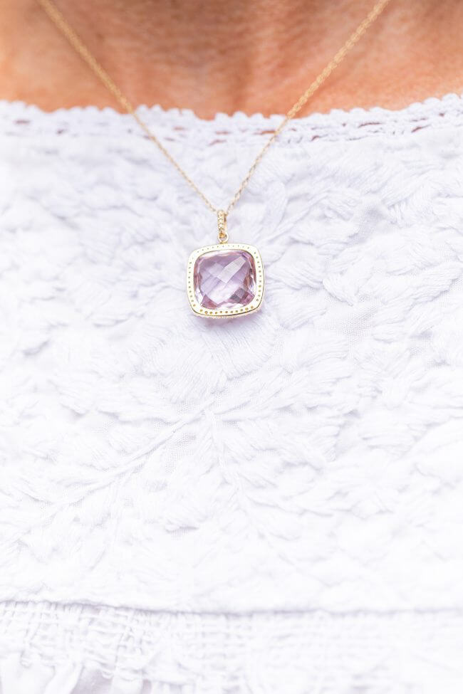 We are in love with this purple pendant! We are in love with this purple pendant!