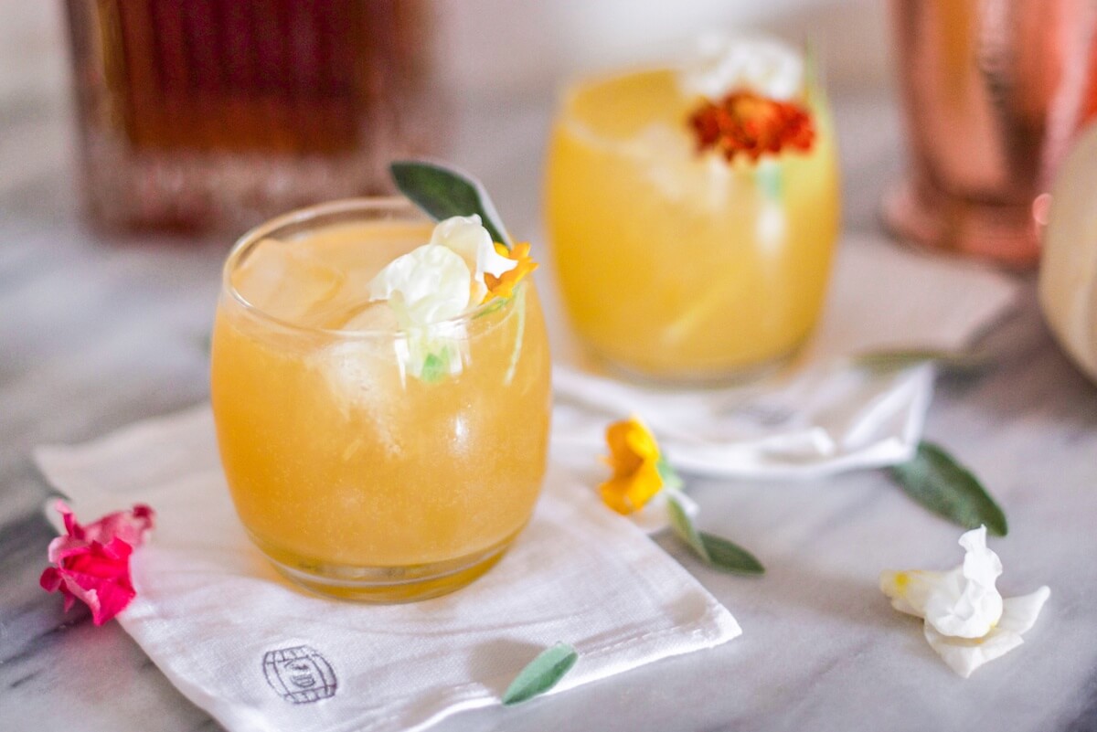 Bubbly meets bourbon with this delicious summer spritzer.