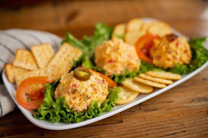 As you can imagine, <a href="https://www.pimentos.com/">Pimento’s</a> serves up some of the best pimento cheese in Memphis. Image: Pimento’s grab and go picnic memphis