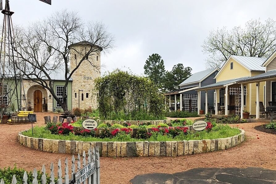 Book a Stay at This Relaxing Southern Retreat