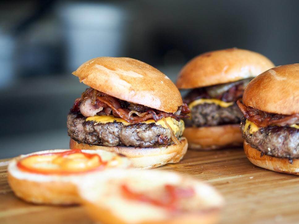 But first, we eat burgers! 