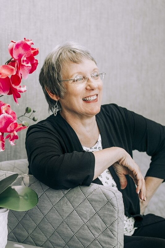 Anne Mathes