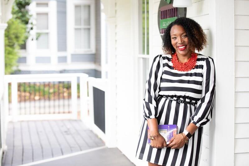 "I actually hated reading growing up," admits Renée. "In 2016, I challenged myself to read one book a month, and that’s where my love for reading was born." Renée Hicks