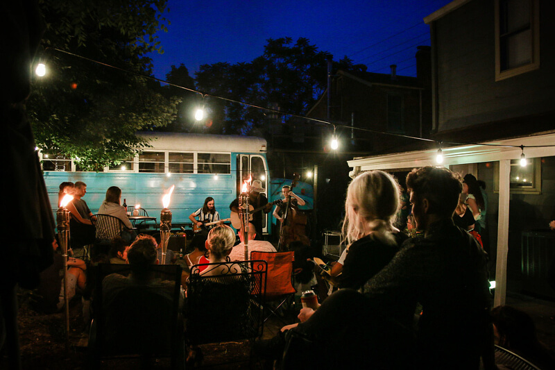 Sofar Louisville does not allow phones or loud talking during performances. Instead, attendee are encouraged to sit back, relax and enjoy the music with pillows, blankets and alcohol (if permitted). Sofar Louisville evening event outside