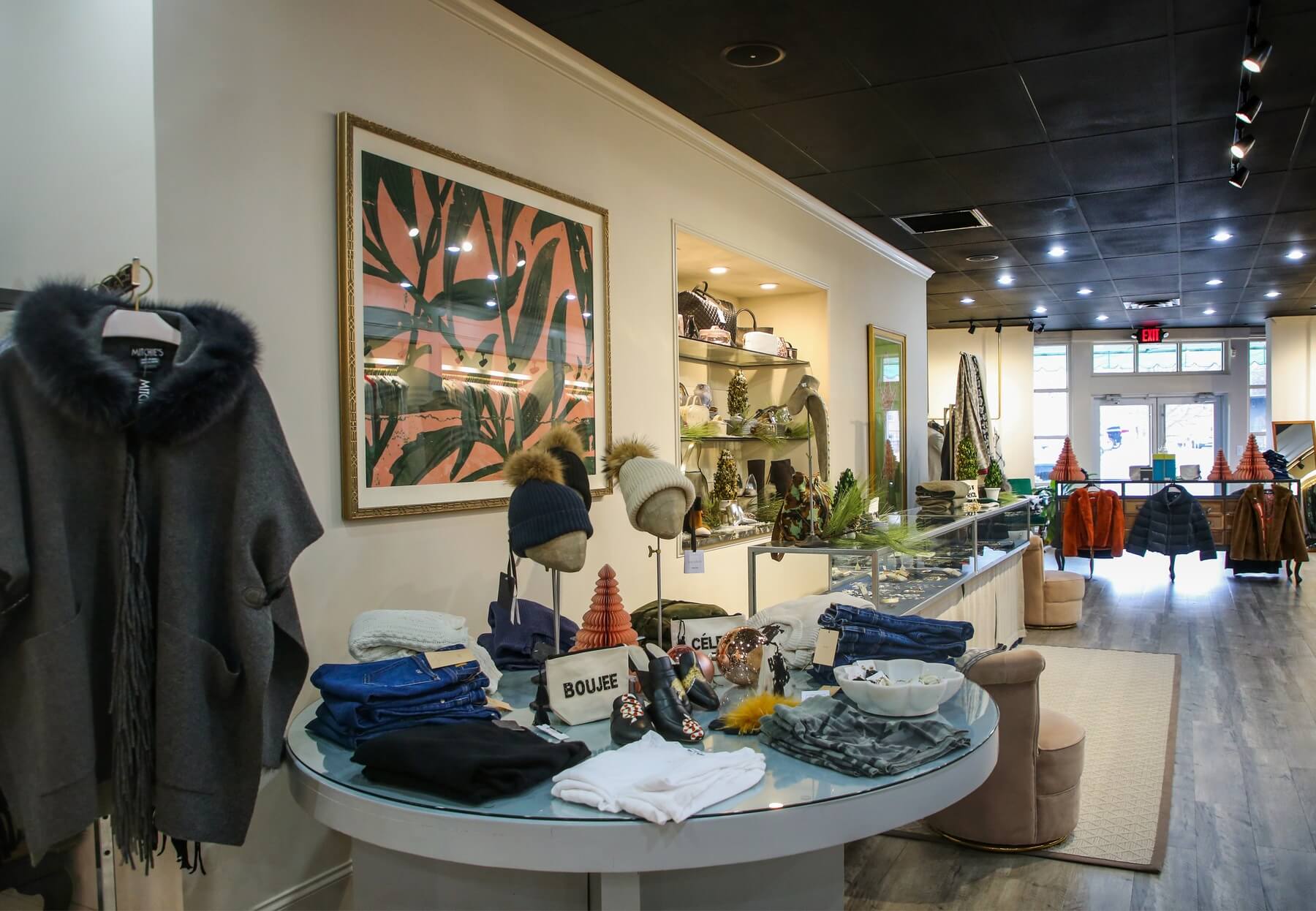 Store shot at Duet, a Nashville women's boutique
