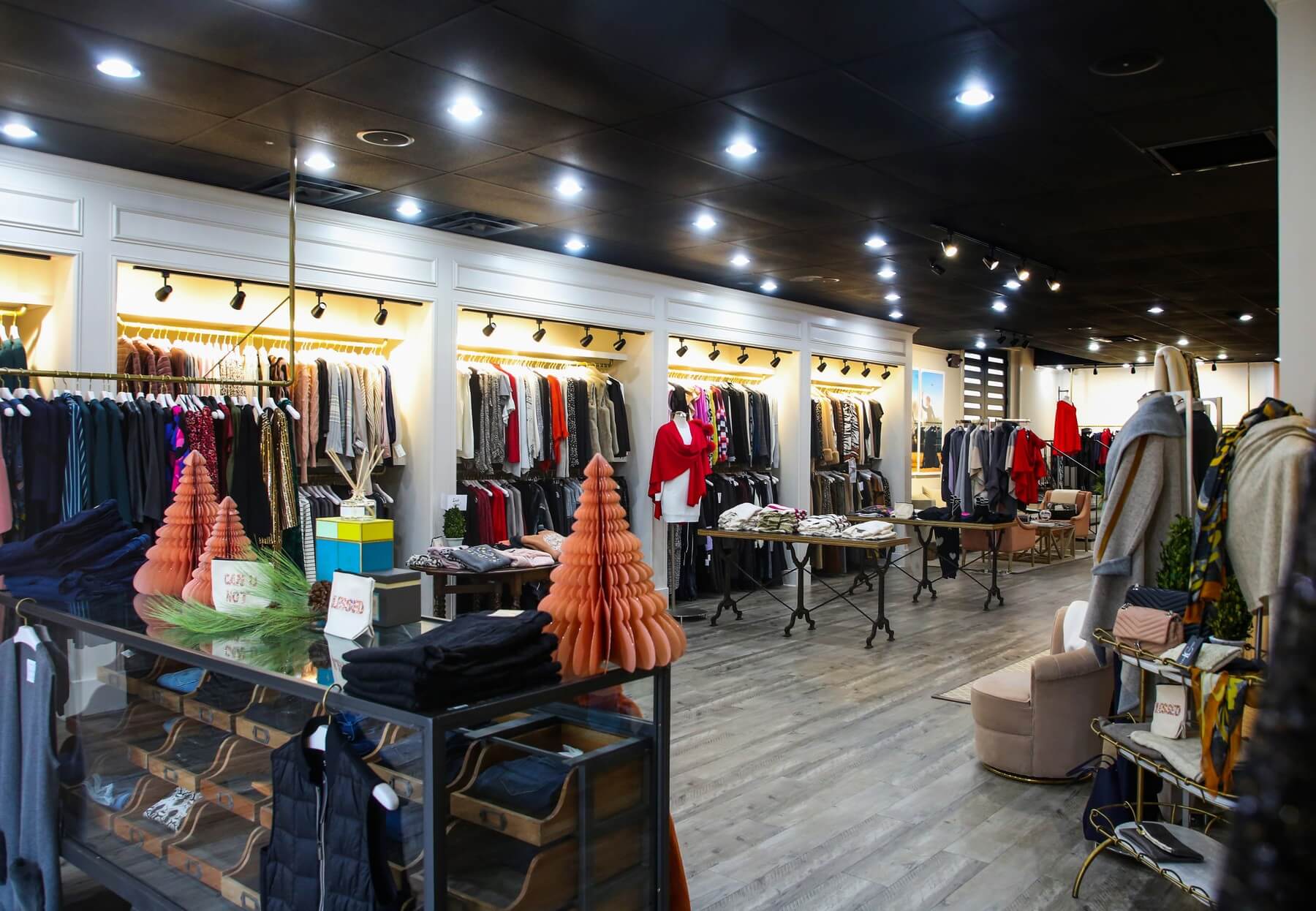 Wide store shot of Duet, a Nashville women's boutique