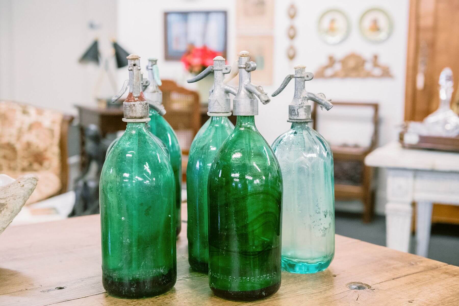 How to Shop for Antique Furniture for Your Home