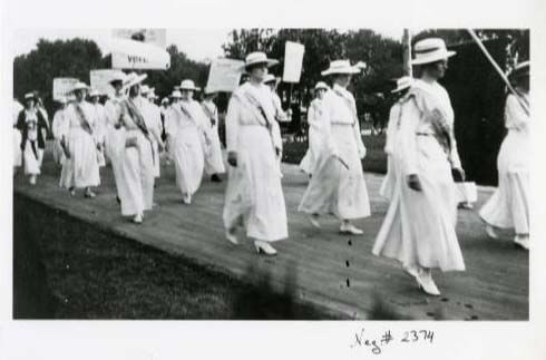 Women suffragists marching in Nashville parade for 19th Amendment