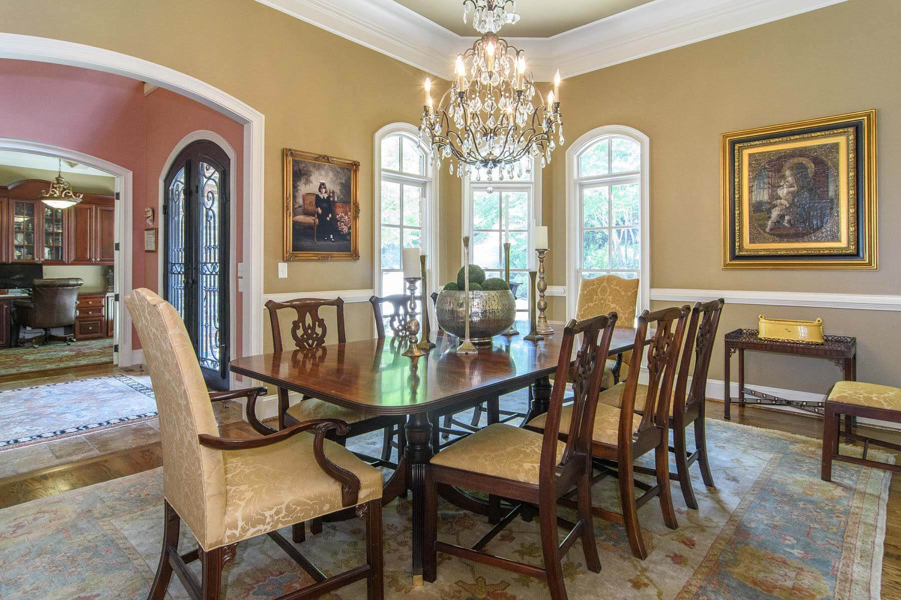 05 201907011101059407361724 Shades Crest Road