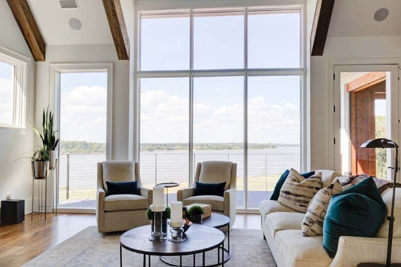 A South Bluffs Home With Stunning River Views