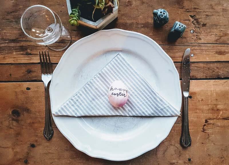 Are you looking to stay out of the kitchen on Easter? We have your list of local takeout hot spots. Table setting for Easter takeout in nashville
