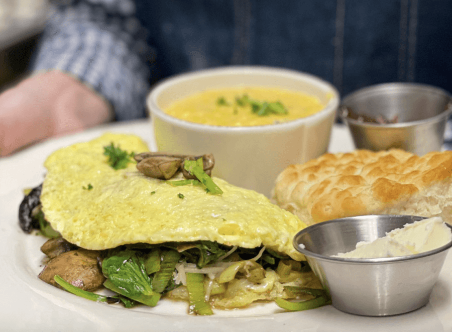 Birmingham Restaurants for Mother's Day Brunch at Farrelly's in Birmingham