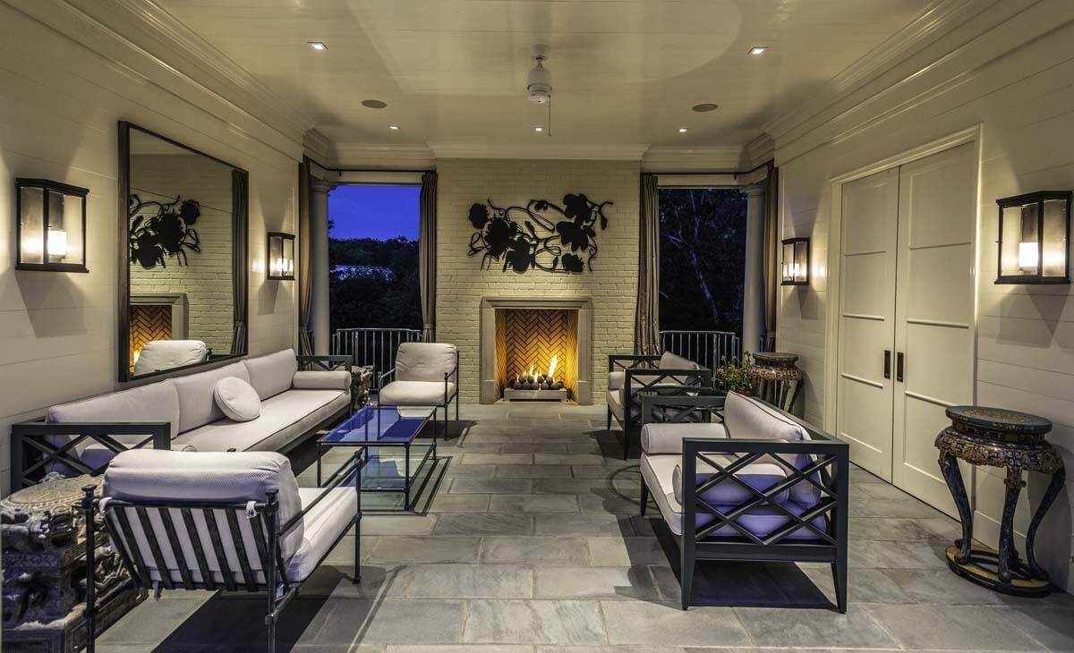 Fireplace with fireballs