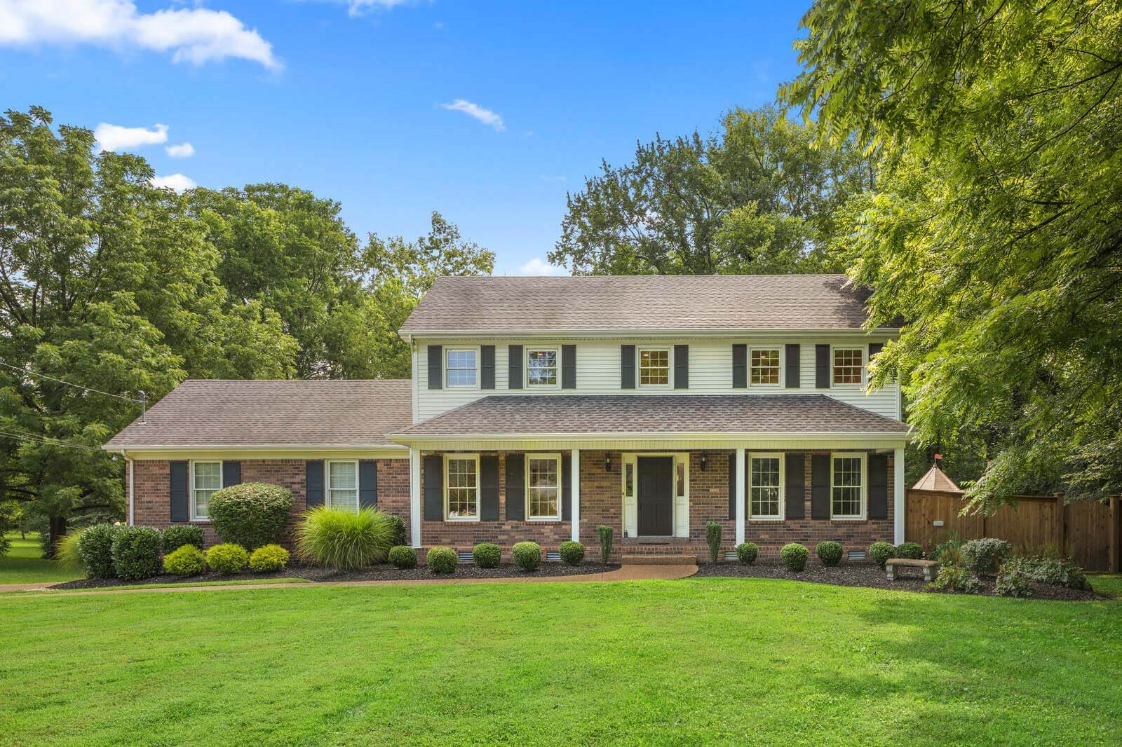 Middle Tennessee neighborhood Brentwood has homes at a variety of price points.