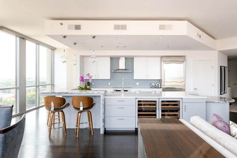Before & After: A Stunning Kitchen Renovation in an Elegant High Rise