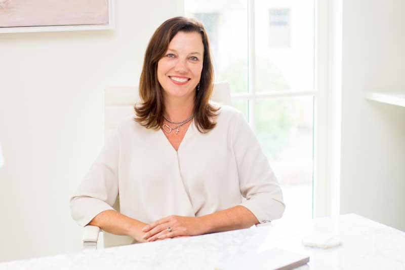 She’s Filling a Void for BHM Women (& Beyond): Meet Emily Lassiter of The Wealth Edit