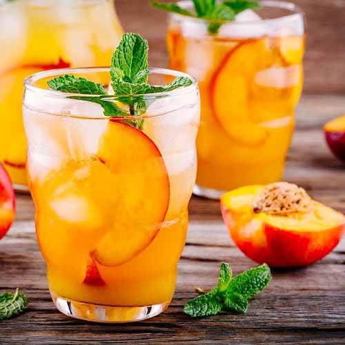 SB fruit tea recipes peach iStock 692814216