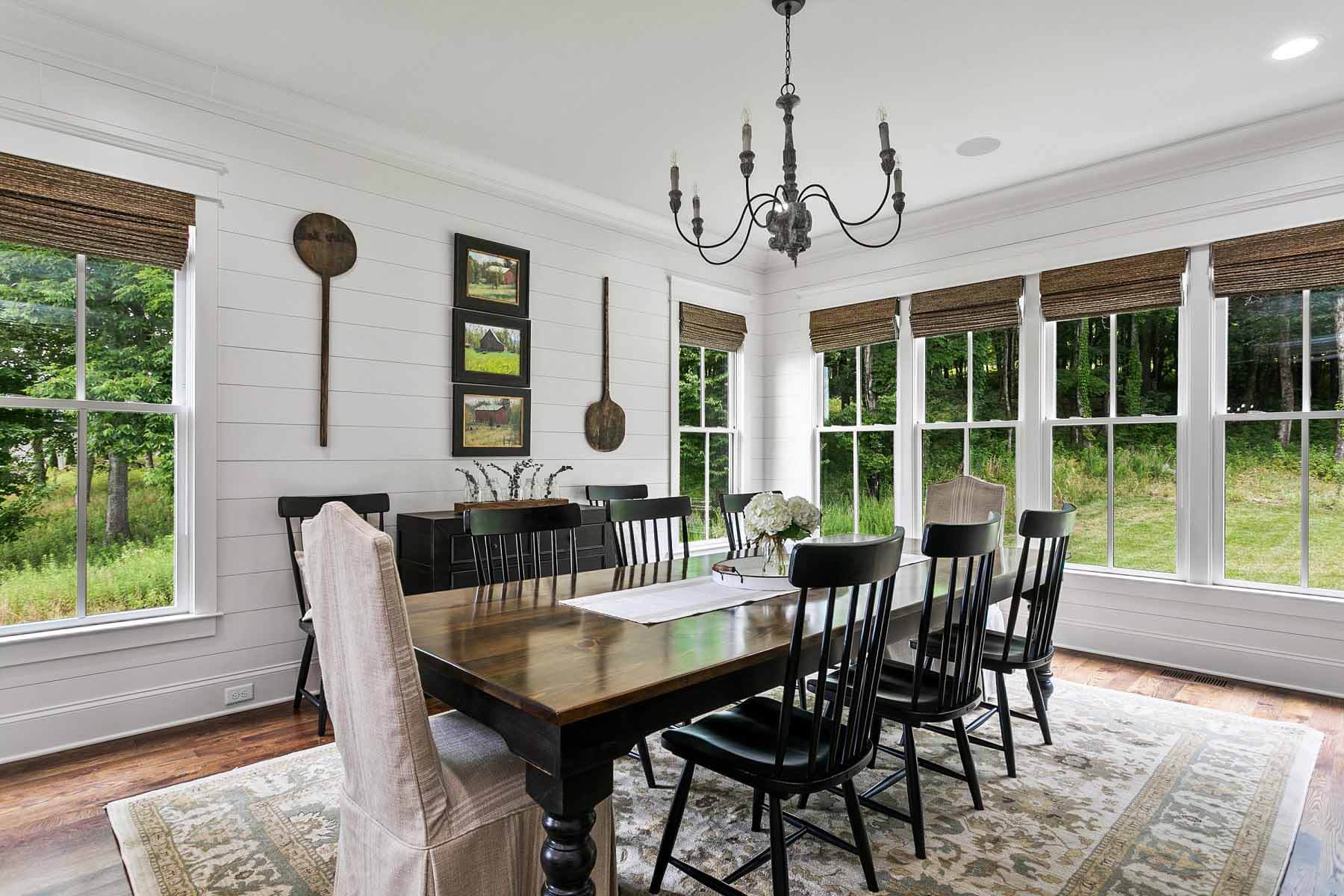 Modern farmhouse dining room in College Grove