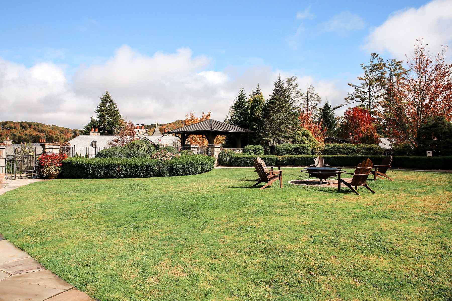 Outdoor seating area at Old Edwards Inn and Spa, an iconic Southern hotel