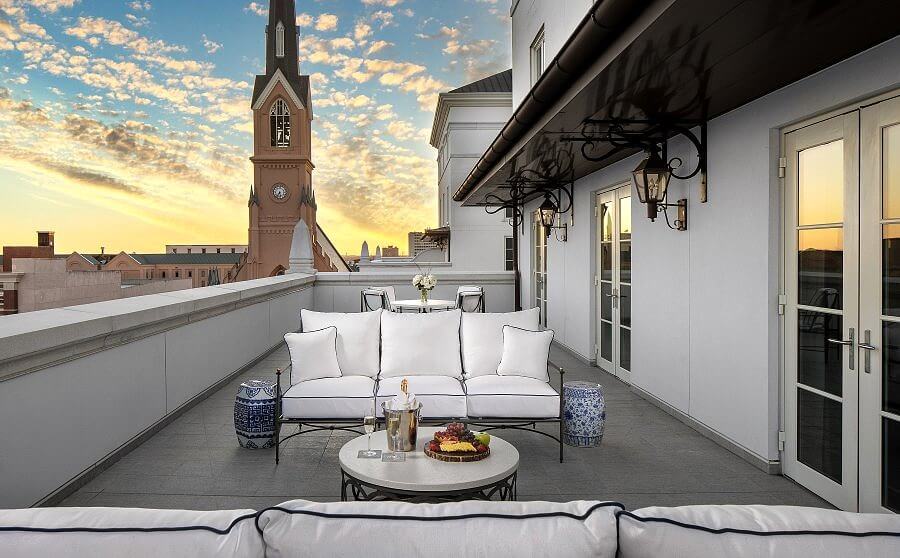 Hotel Bennett wraparound balcony